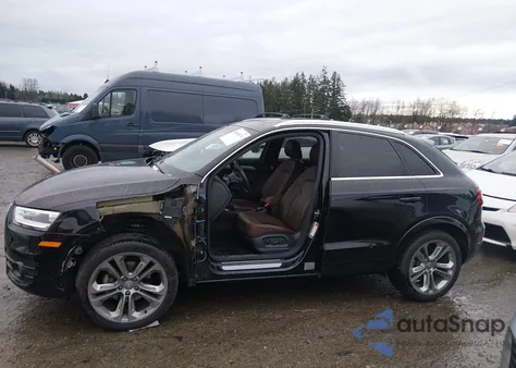 2015 Audi Q3 2.0T Premium Plus z USA, uszkodzony, nr VIN WA1GFCFS5FR009900